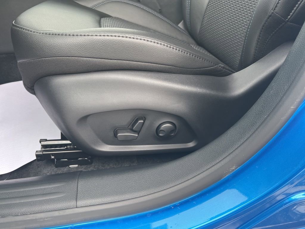 New 2025 Jeep Compass Latitude w/ Convenience Group image 13