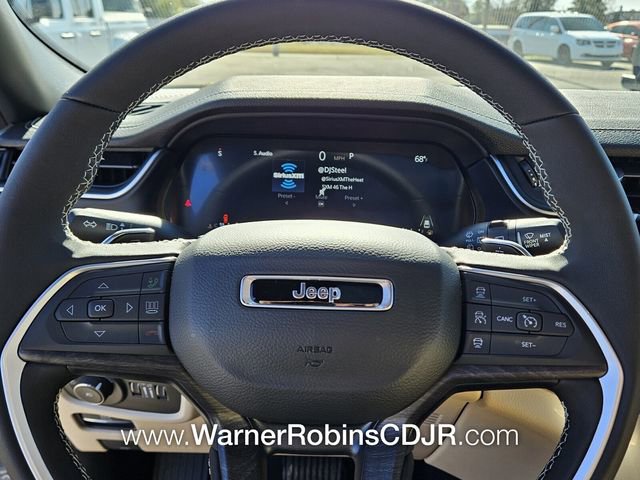 New 2025 Jeep Grand Cherokee Limited w/ Luxury Tech Group II image 25