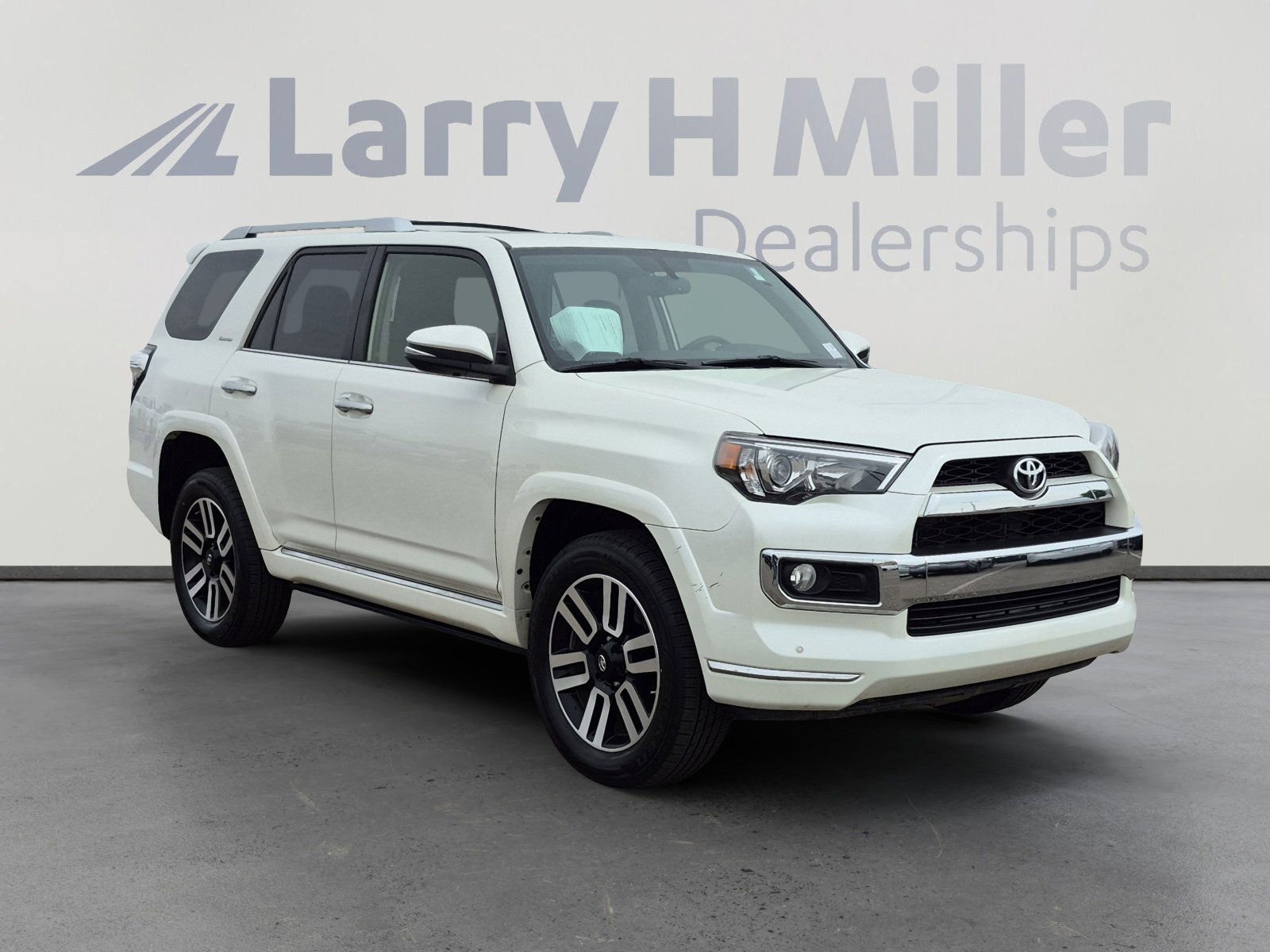 Used 2019 Toyota 4Runner Limited AWD/4WD image 7