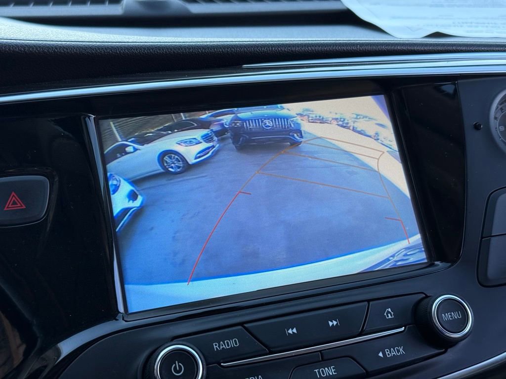 Used 2019 Buick Envision Essence image 4