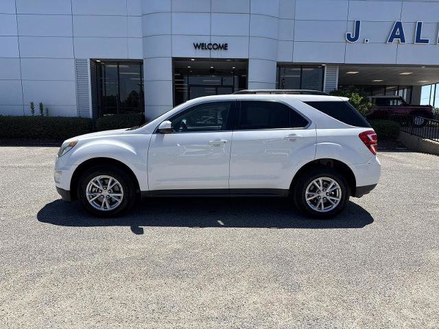 Used 2017 Chevrolet Equinox LT w/ Convenience Package FWD image 2