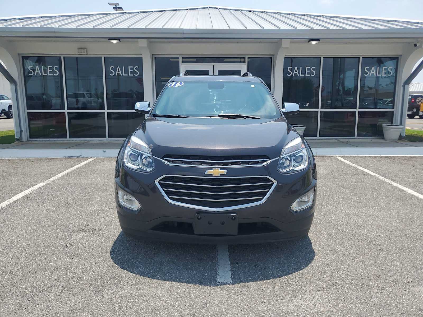 Used 2016 Chevrolet Equinox LTZ w/ Enhanced Convenience Package FWD image 10