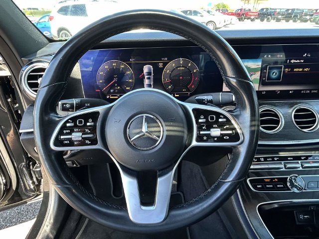 Used 2020 Mercedes-Benz E 350 Sedan image 33