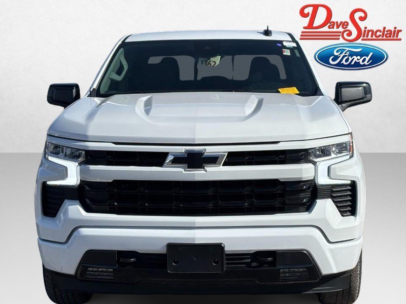 Used 2024 Chevrolet Silverado 1500 RST w/ Convenience Package II AWD/4WD image 2