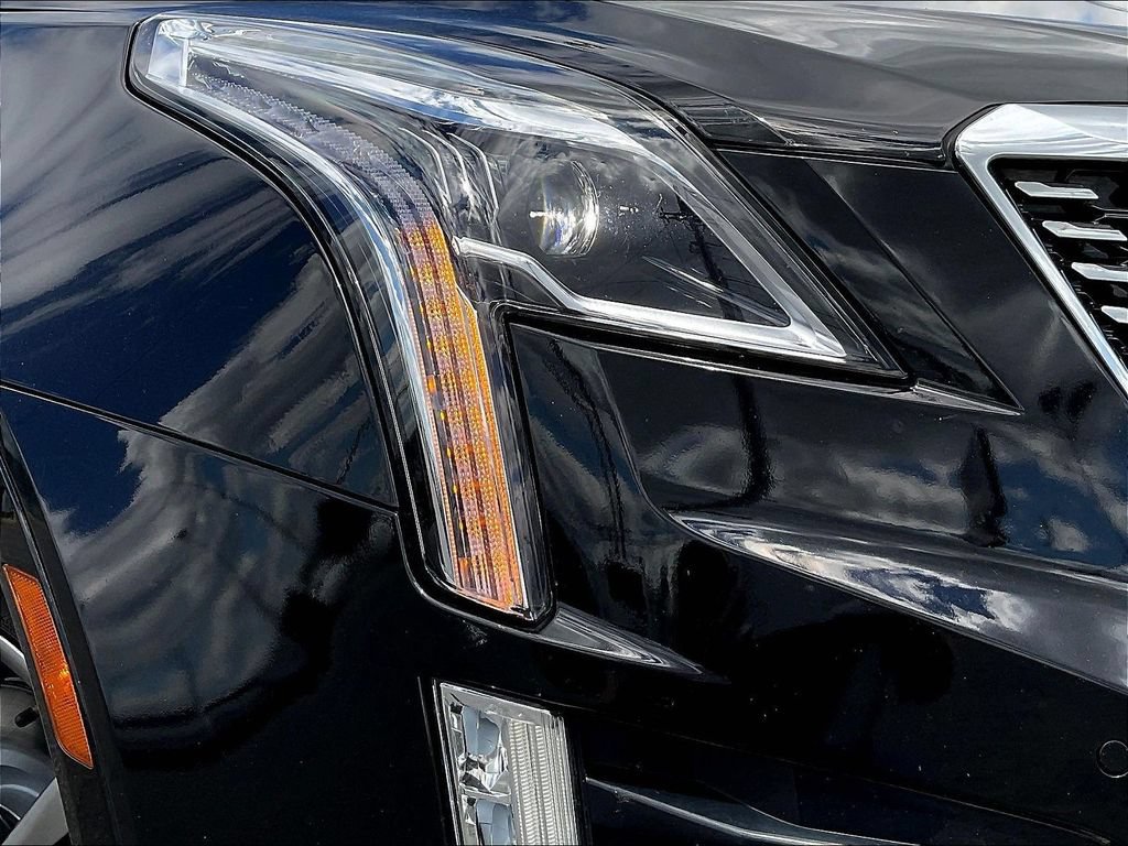 Used 2021 Cadillac XT5 Premium Luxury AWD/4WD image 29