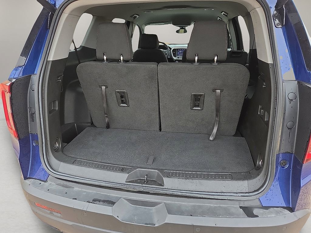 Used 2023 GMC Acadia SLE w/ Driver Convenience Package image 18