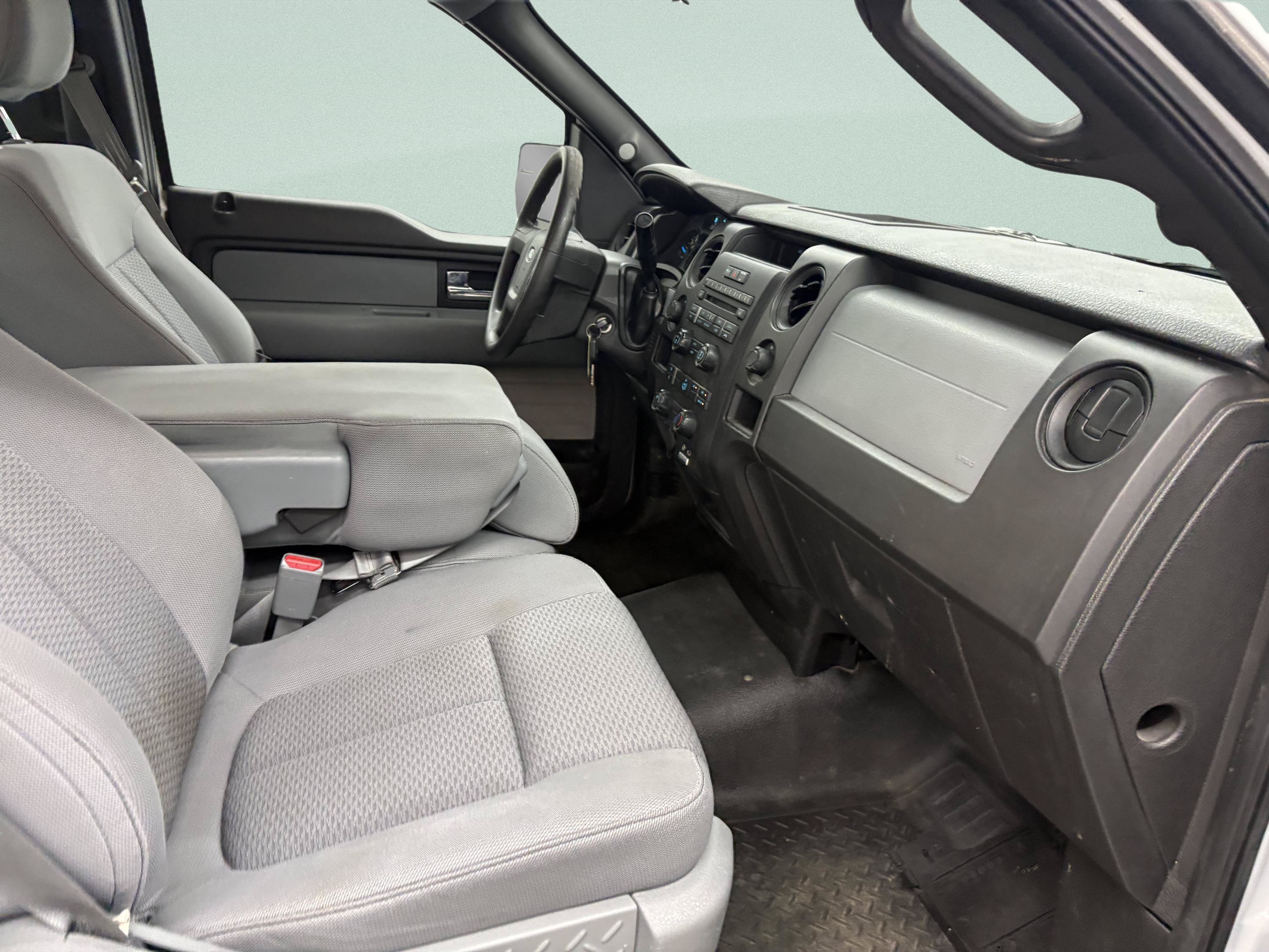Used 2013 Ford F150 XL w/ Mid Equipment Group AWD/4WD image 17