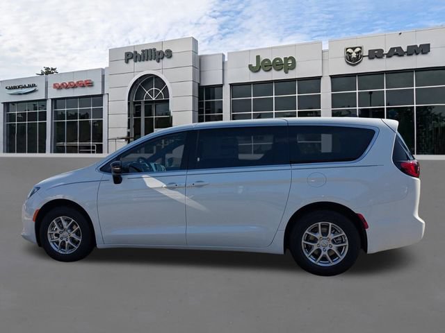 New 2026 Chrysler Voyager LX FWD image 7