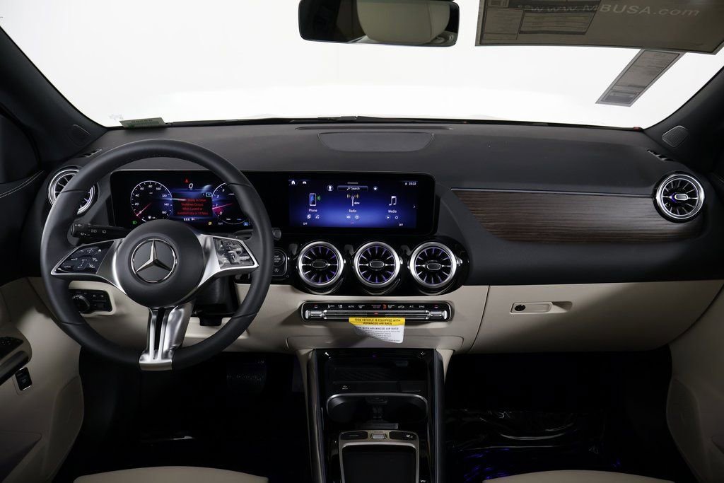New 2026 Mercedes-Benz GLA 250 image 4