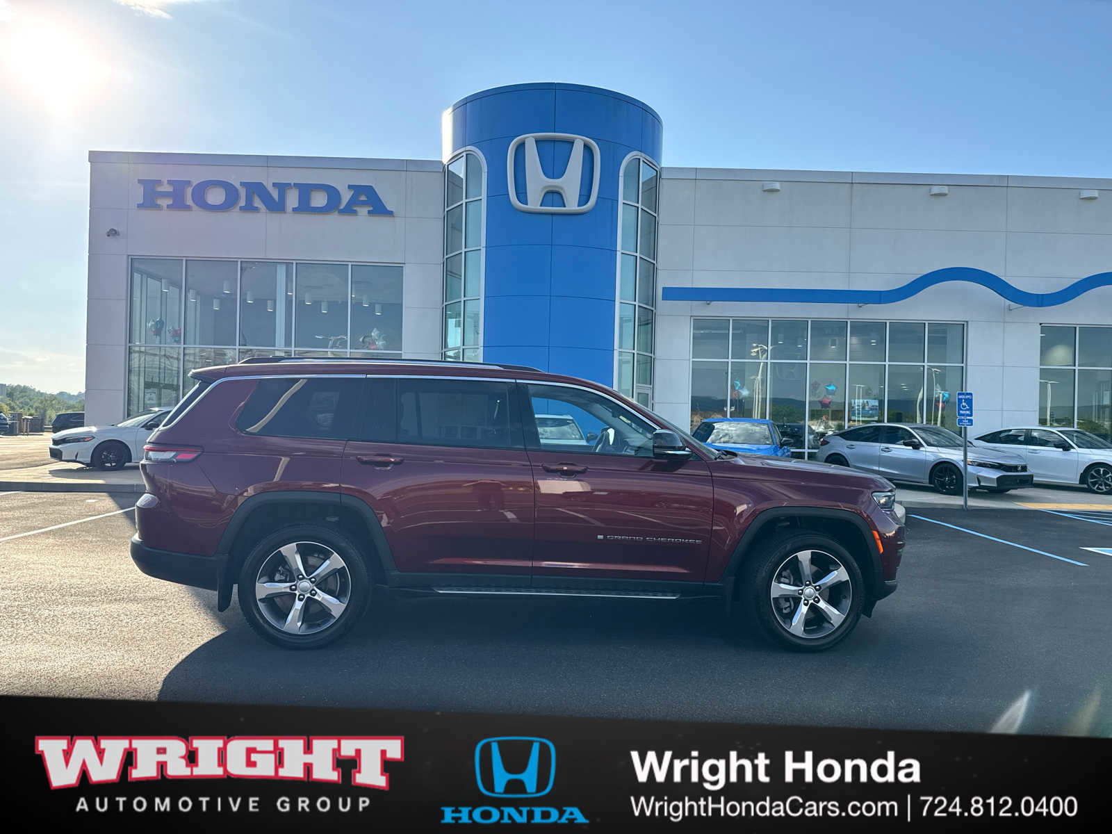 Used 2021 Jeep Grand Cherokee L Limited w/ Luxury Tech Group II AWD/4WD image 1