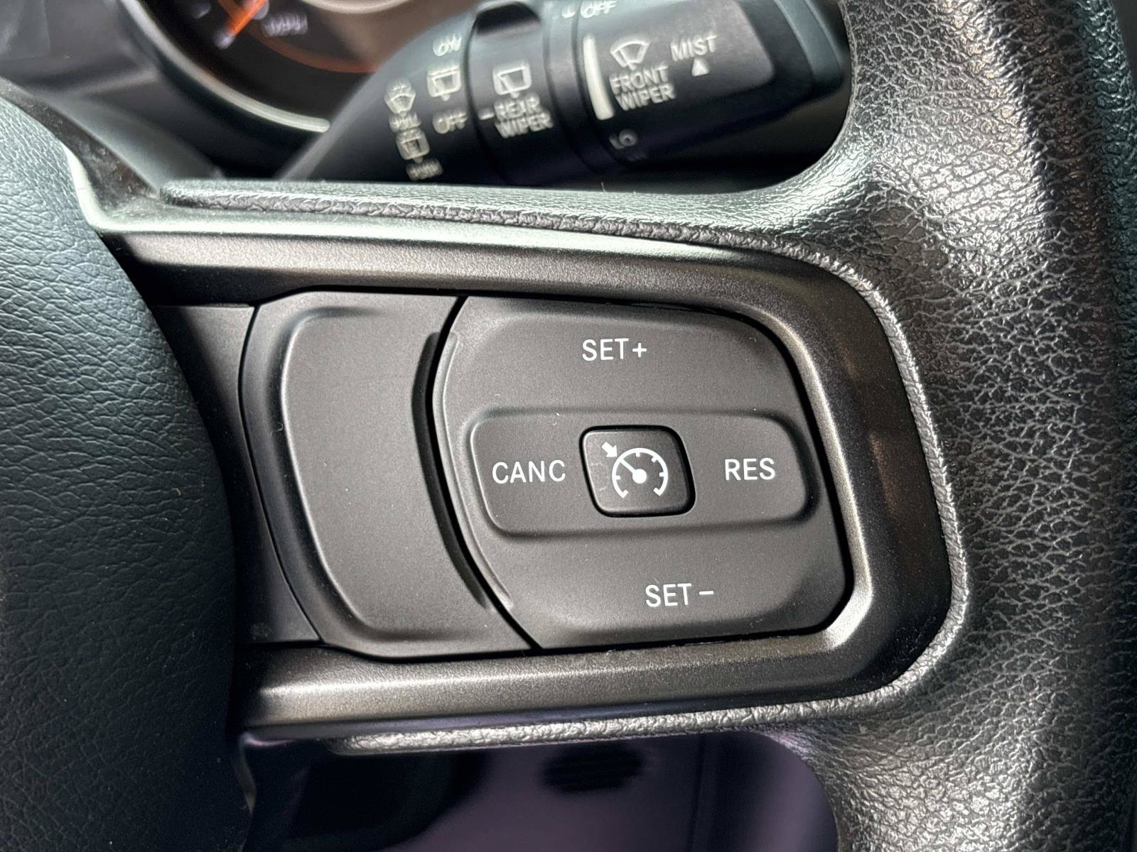 Used 2018 Jeep Wrangler Unlimited Sport AWD/4WD image 17
