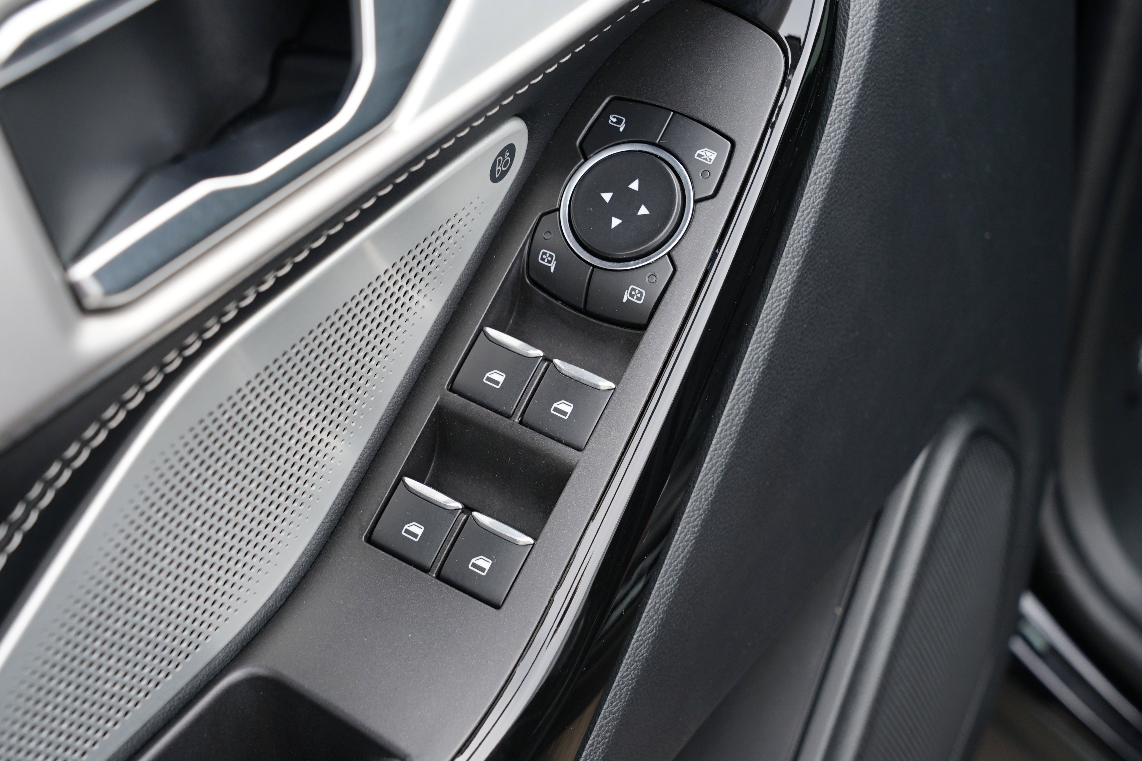 Used 2021 Ford Explorer ST w/ Equipment Group 401A image 18