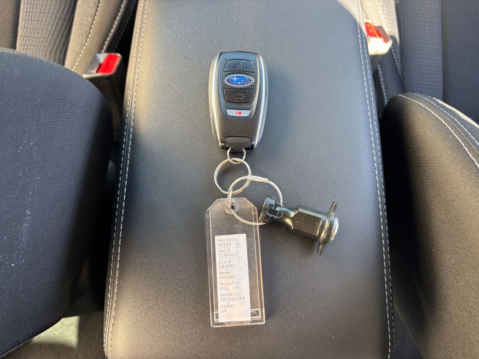 Used 2024 Subaru Ascent Premium w/ Convenience Package image 23