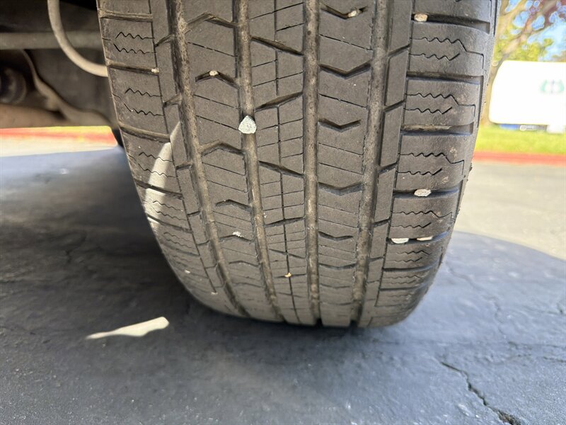 Used 2018 Buick Encore Essence AWD/4WD image 18