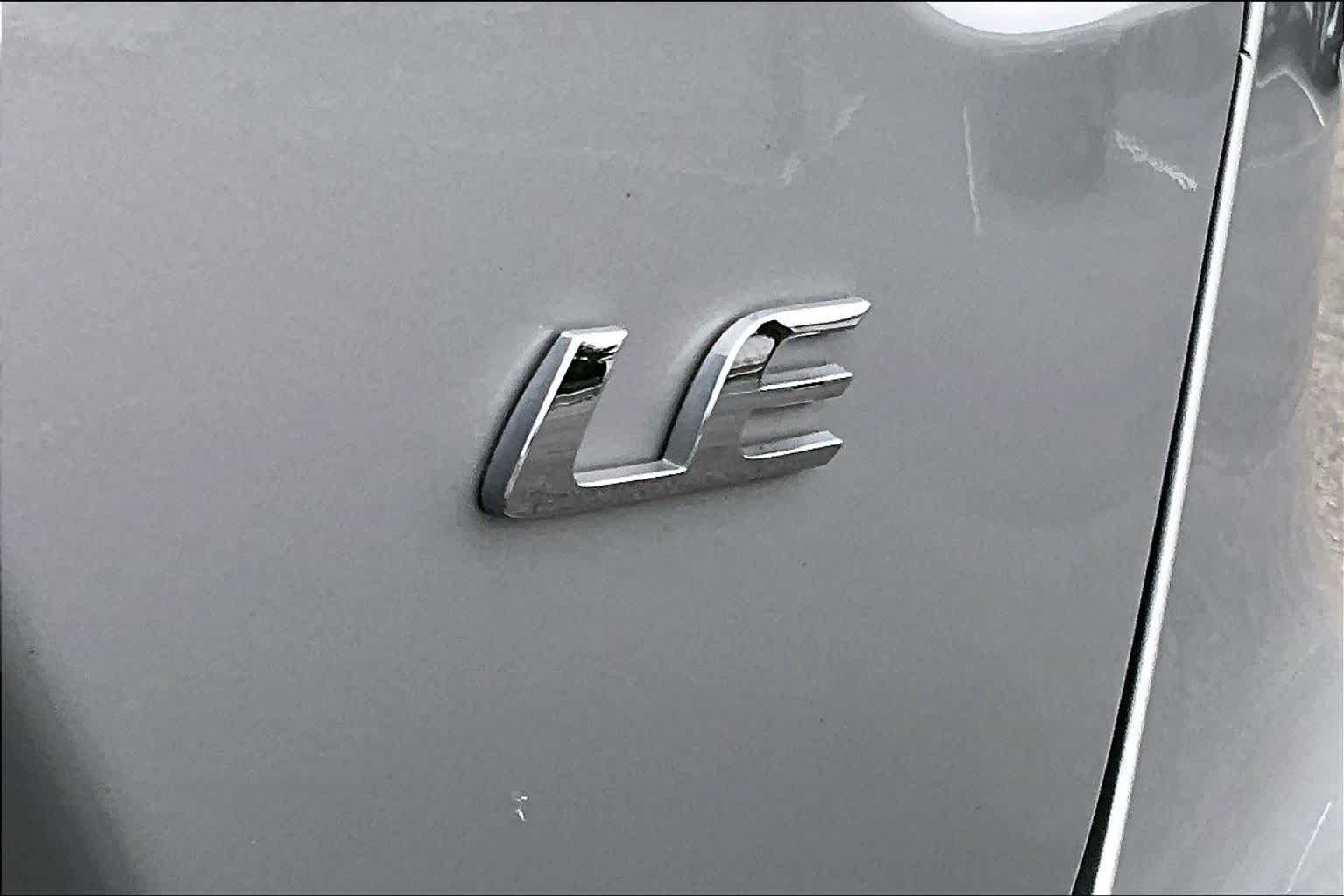 Certified 2025 Toyota Corolla LE FWD image 10