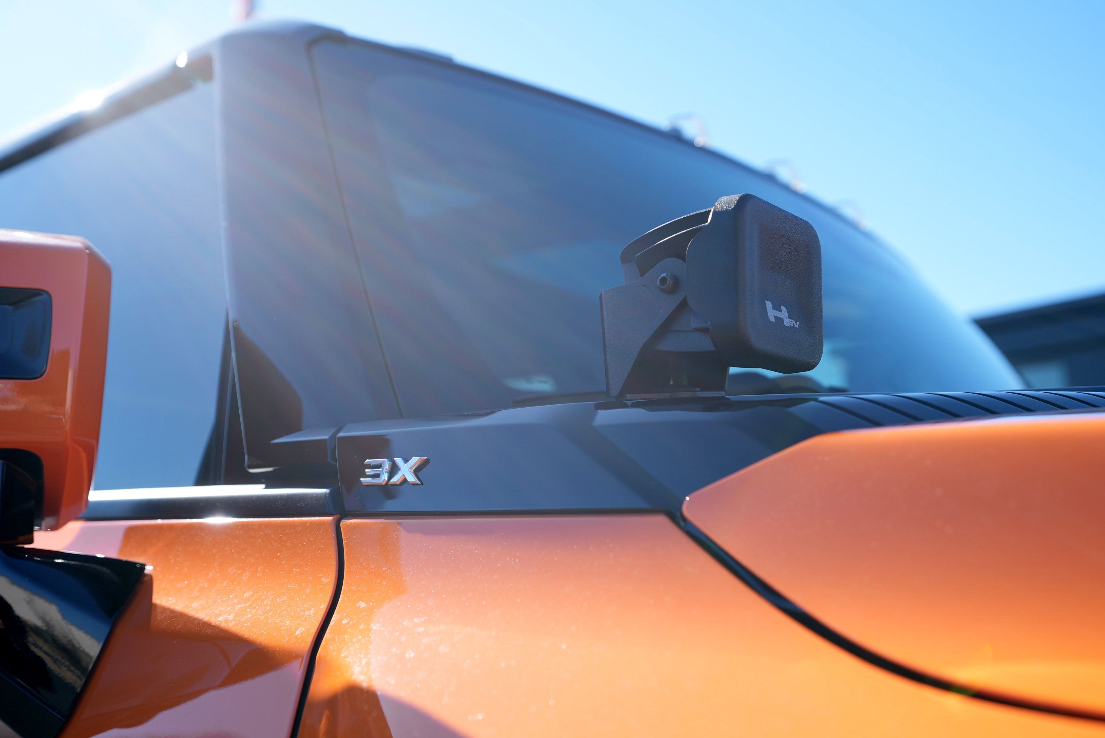 Used 2024 GMC Hummer EV 3X w/ LPO, Illumination Package image 34