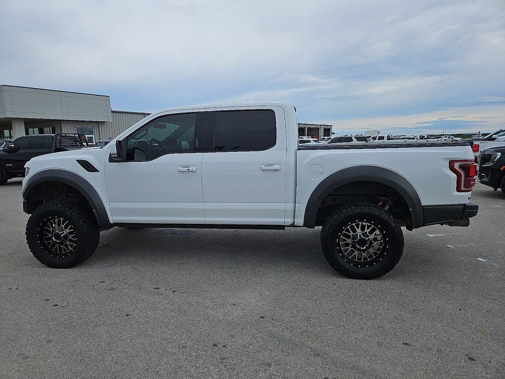 Used 2019 Ford F150 Raptor w/ Equipment Group 802A Luxury AWD/4WD image 3