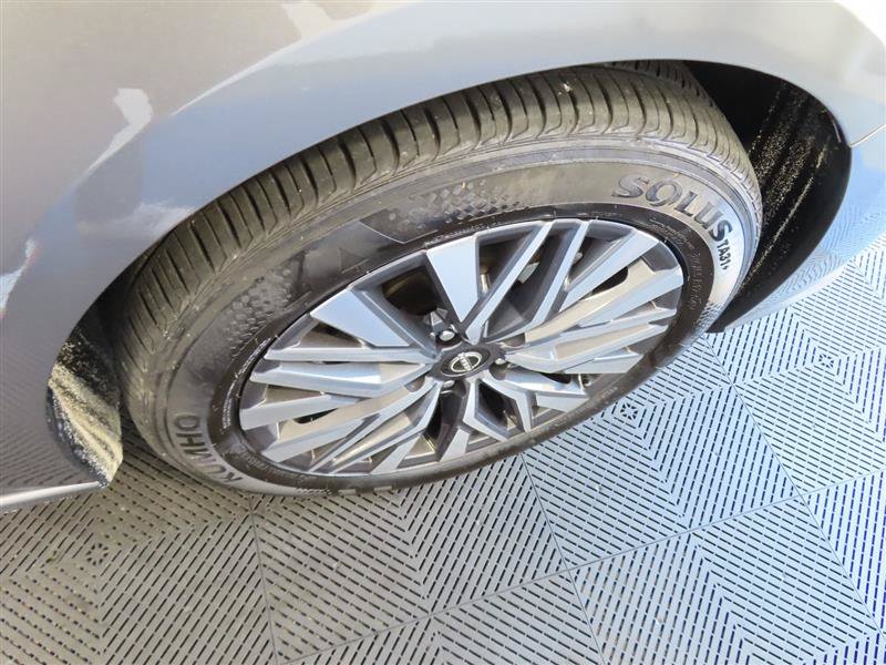 Used 2025 Nissan Altima 2.5 SV FWD image 9