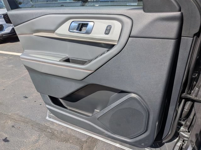 New 2026 Ford Explorer Active AWD/4WD image 23