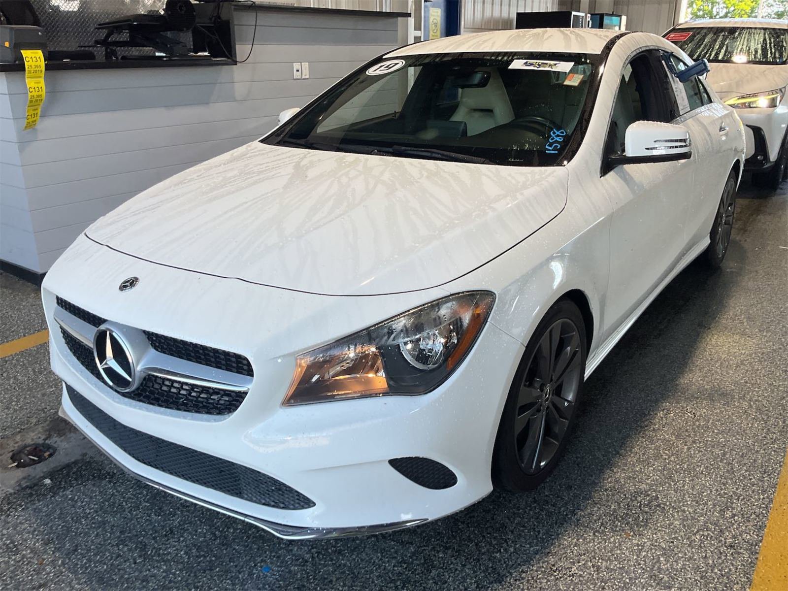 Used 2019 Mercedes-Benz CLA 250 image 1