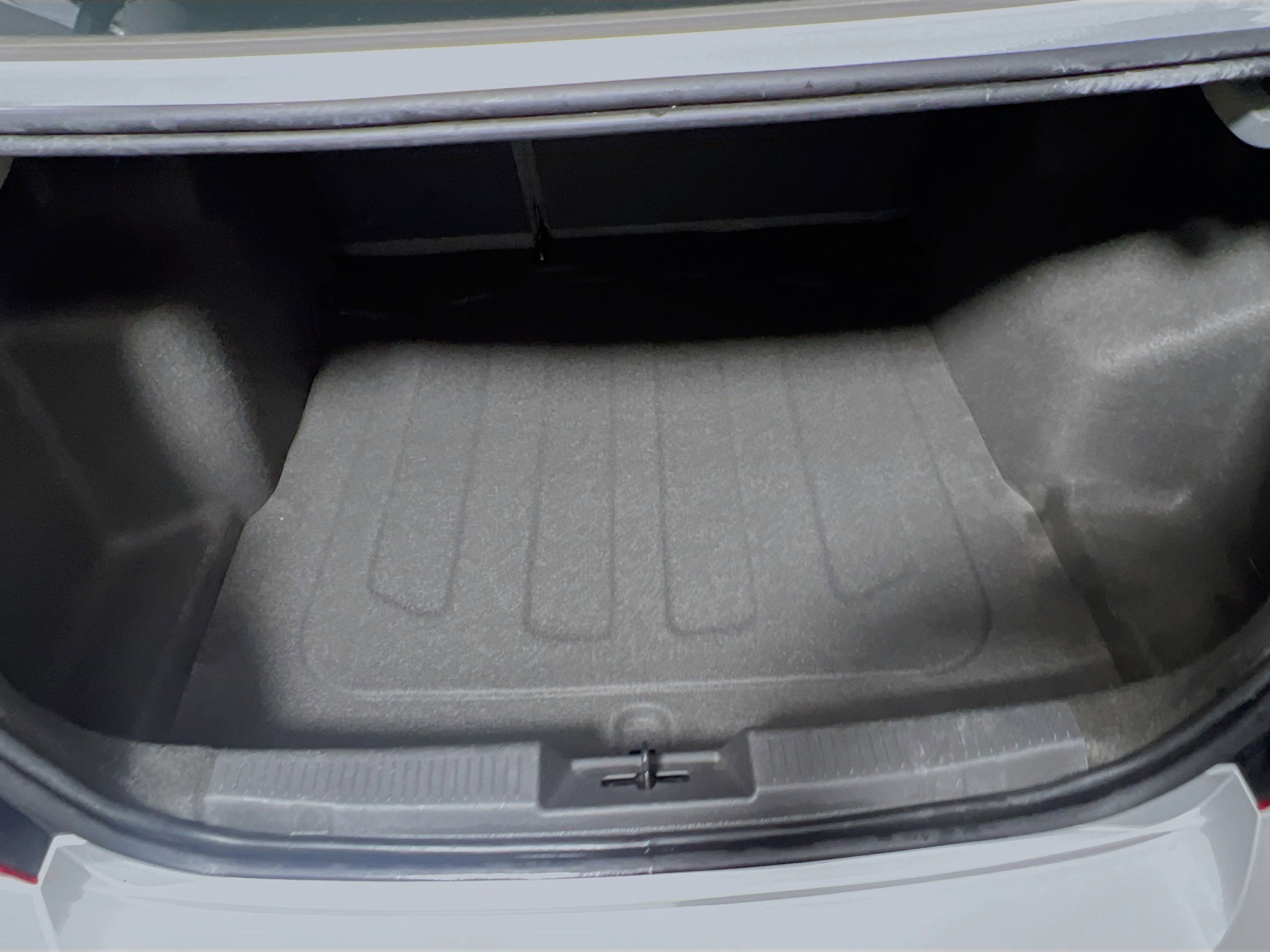 Used 2016 Chevrolet Sonic LT image 33