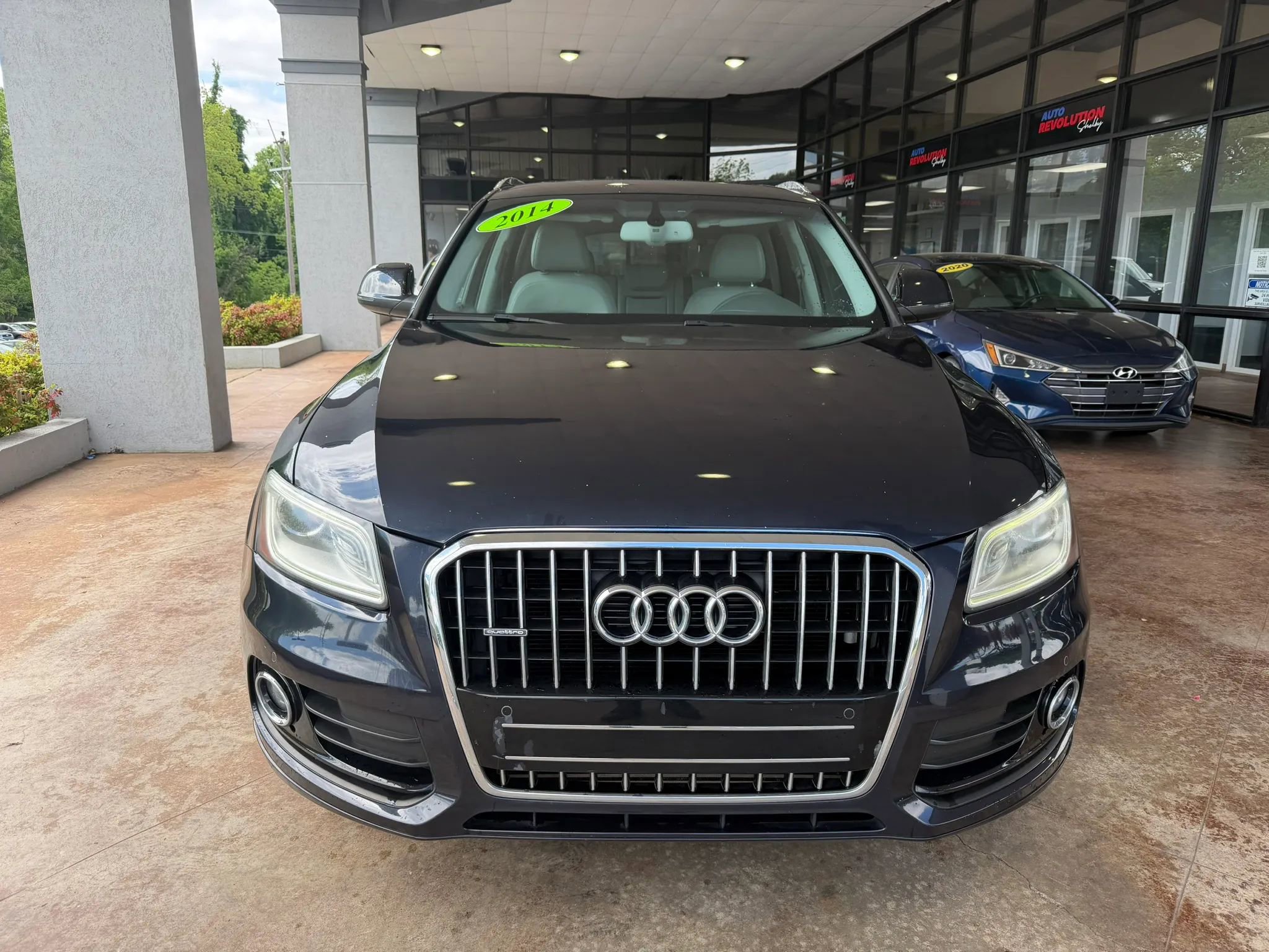 Used 2014 Audi Q5 2.0T Premium Plus w/ Premium Plus Package AWD/4WD image 2