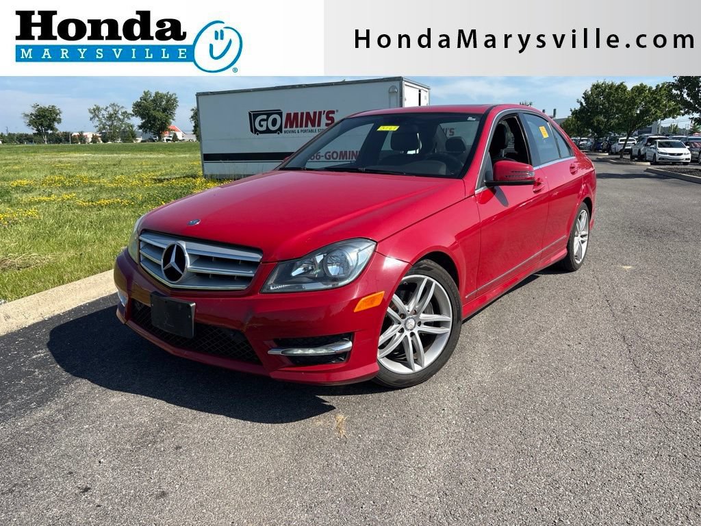Used 2012 Mercedes-Benz C 300 4MATIC Sedan image 1