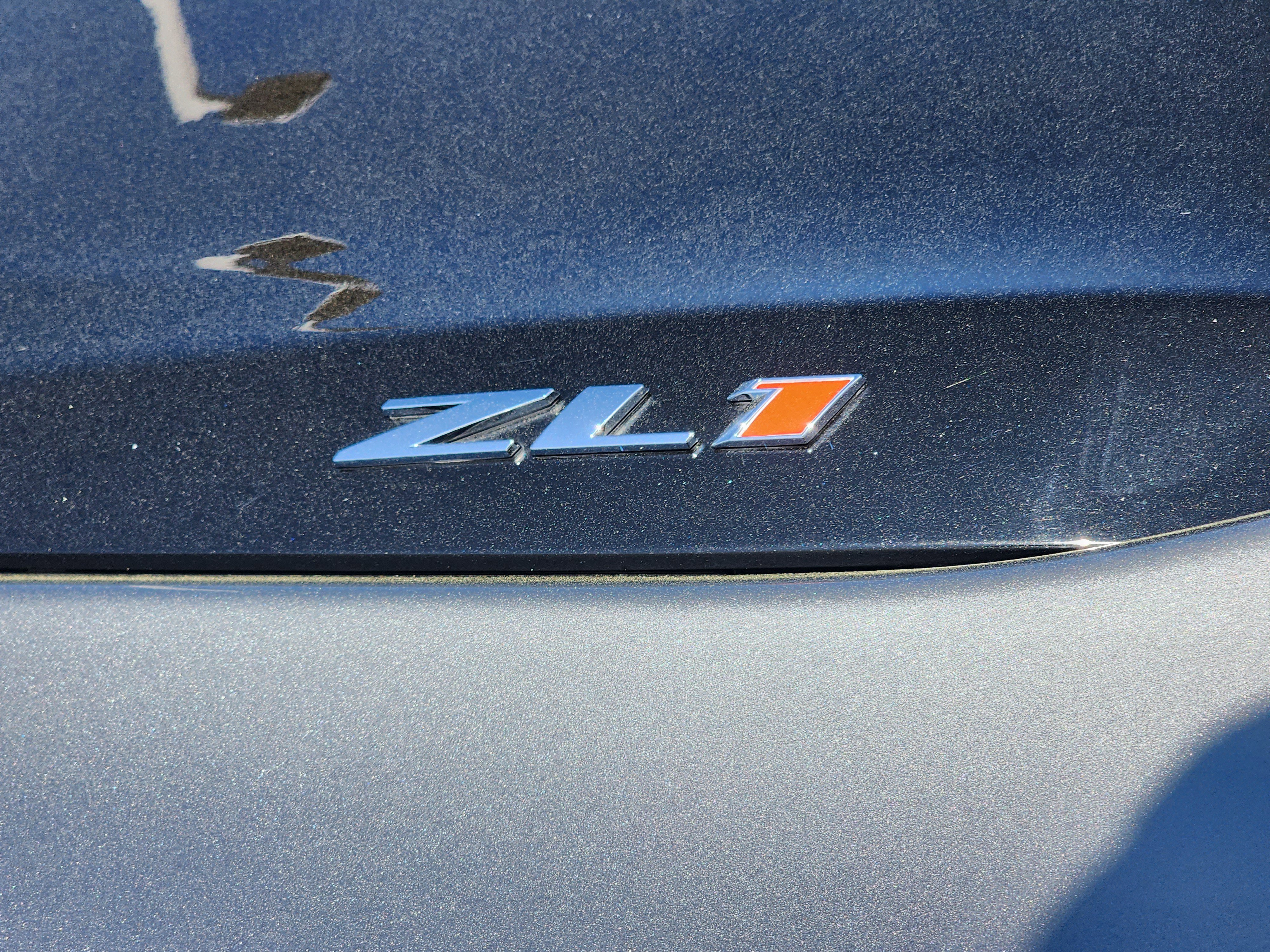 Used 2023 Chevrolet Camaro ZL1 RWD image 9