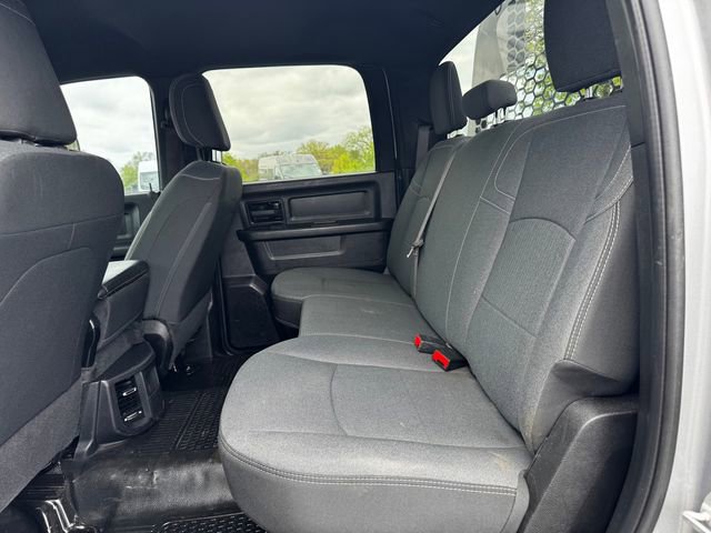 Used 2022 RAM 5500 Tradesman w/ Chrome Appearance Group AWD/4WD image 18