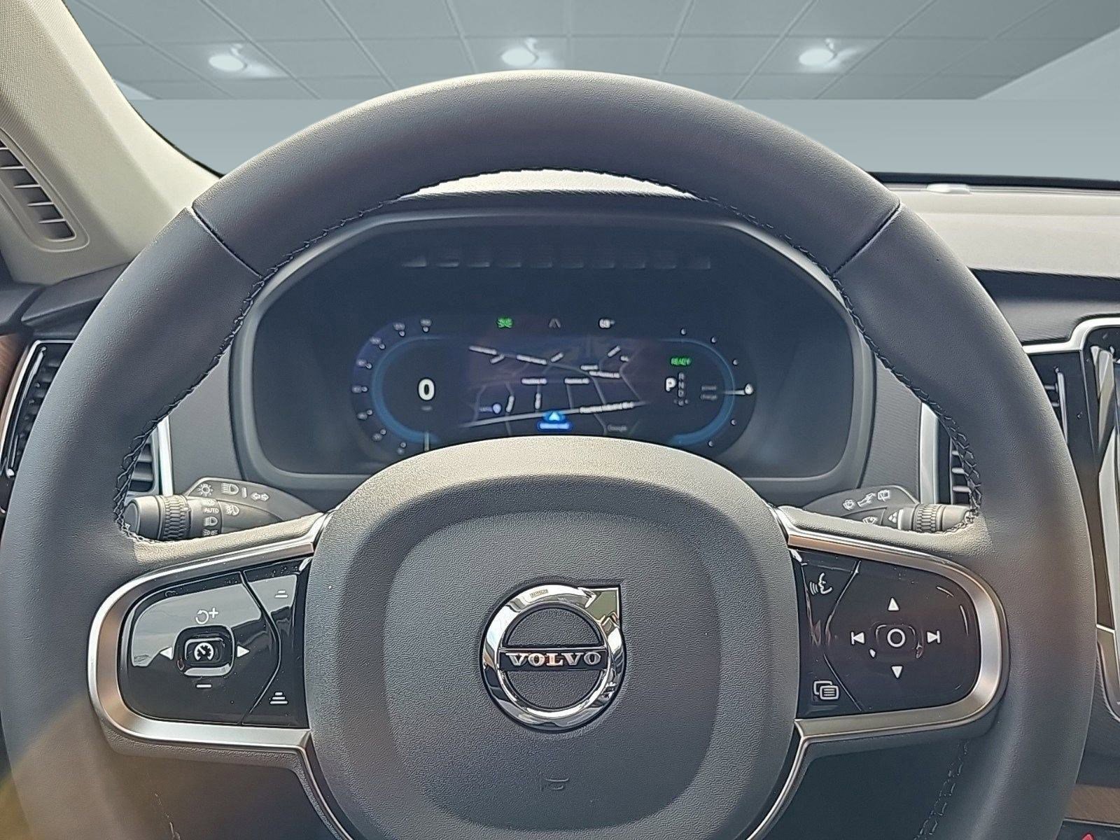 New 2024 Volvo XC90 T8 Plus w/ Protection Package Premier image 17