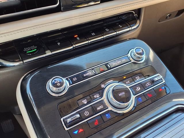 Certified 2023 Lincoln Nautilus Reserve w/ Luxury Package image 12