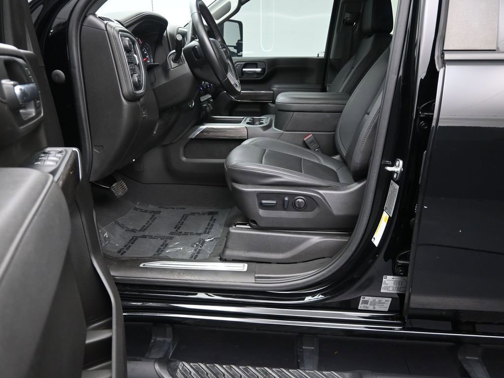 Used 2023 Chevrolet Silverado 2500 LTZ w/ LTZ Plus Package image 12