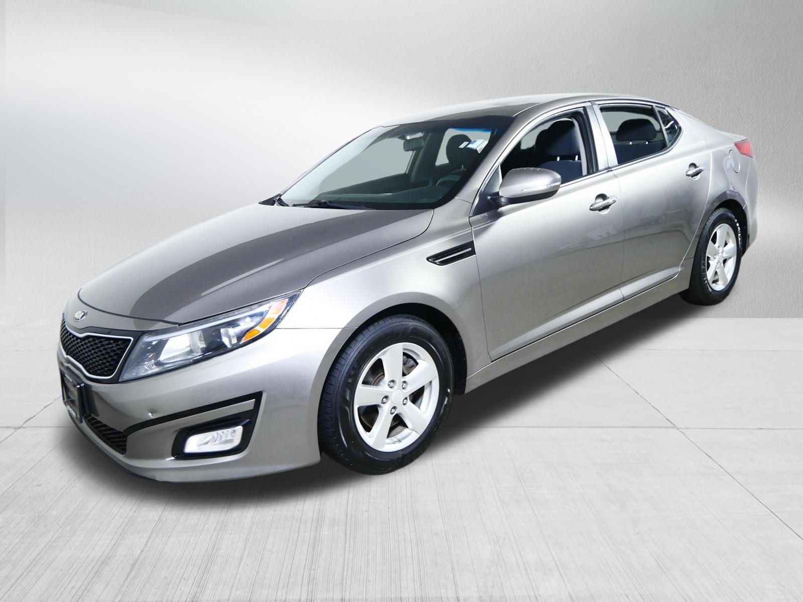 Used 2015 Kia Optima LX FWD image 3