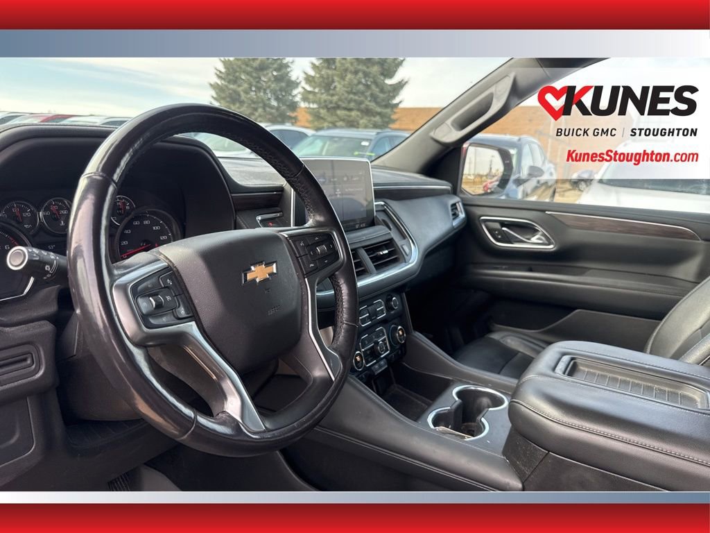 Used 2021 Chevrolet Suburban LT w/ LT Signature Plus Package AWD/4WD image 23