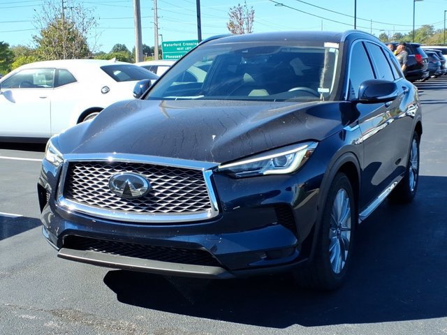 Used 2024 INFINITI QX50 Luxe FWD image 2