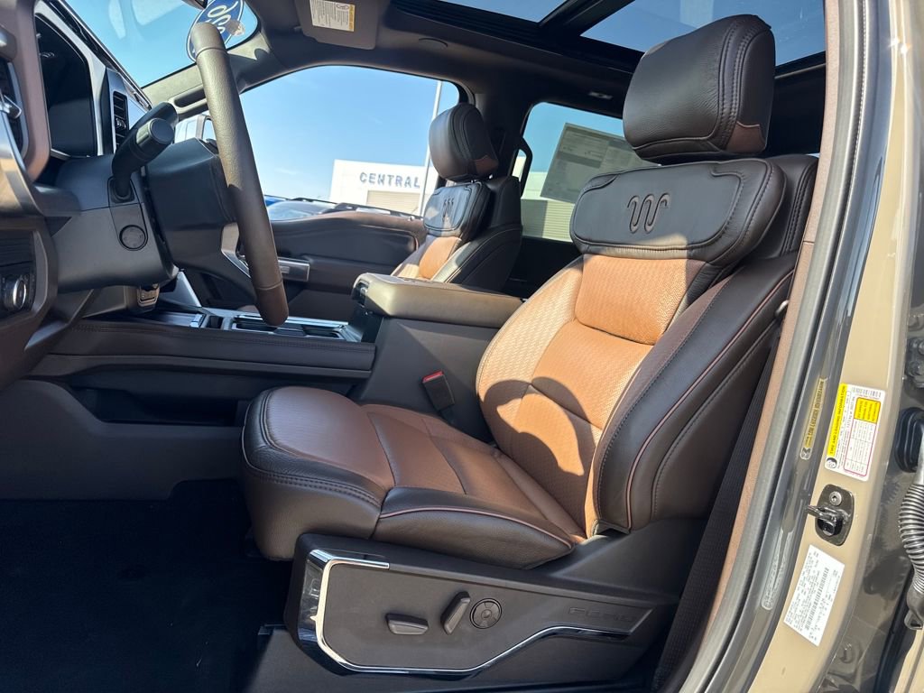 New 2026 Ford F250 King Ranch w/ Chrome Package image 21