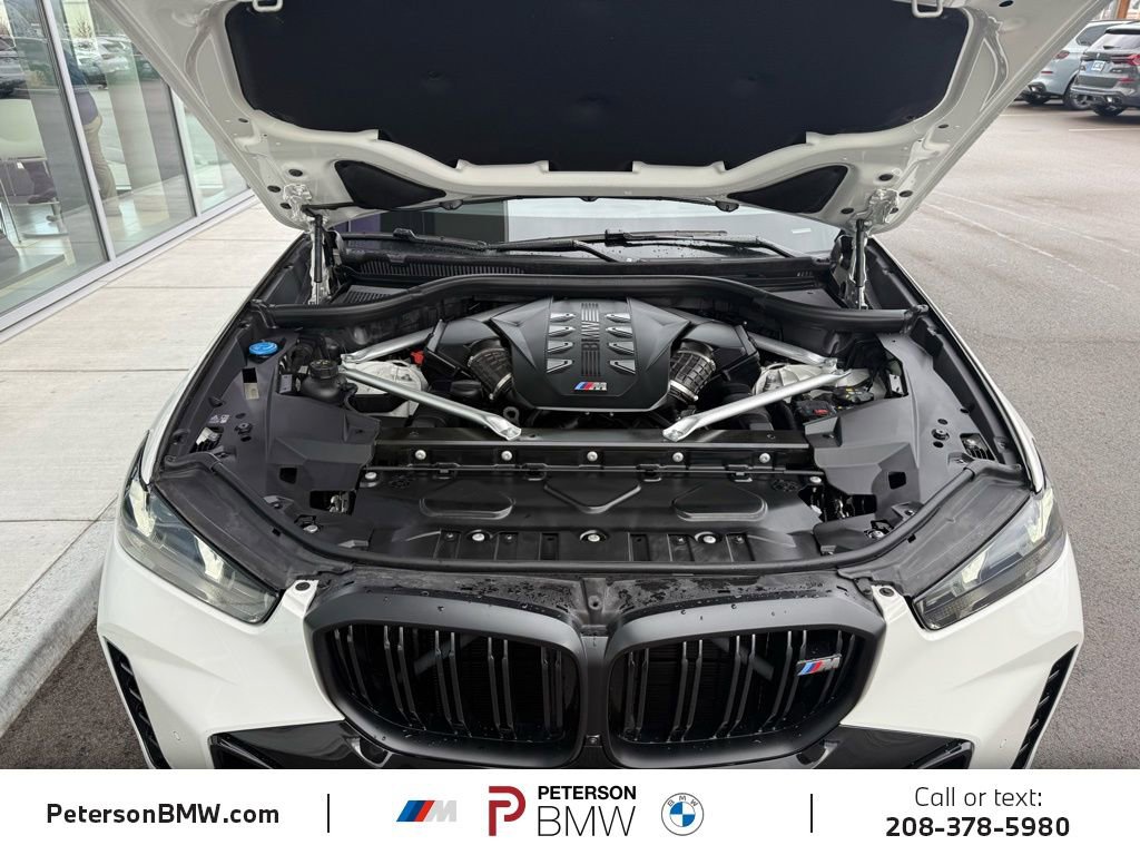 Used 2025 BMW X5 M60i image 8