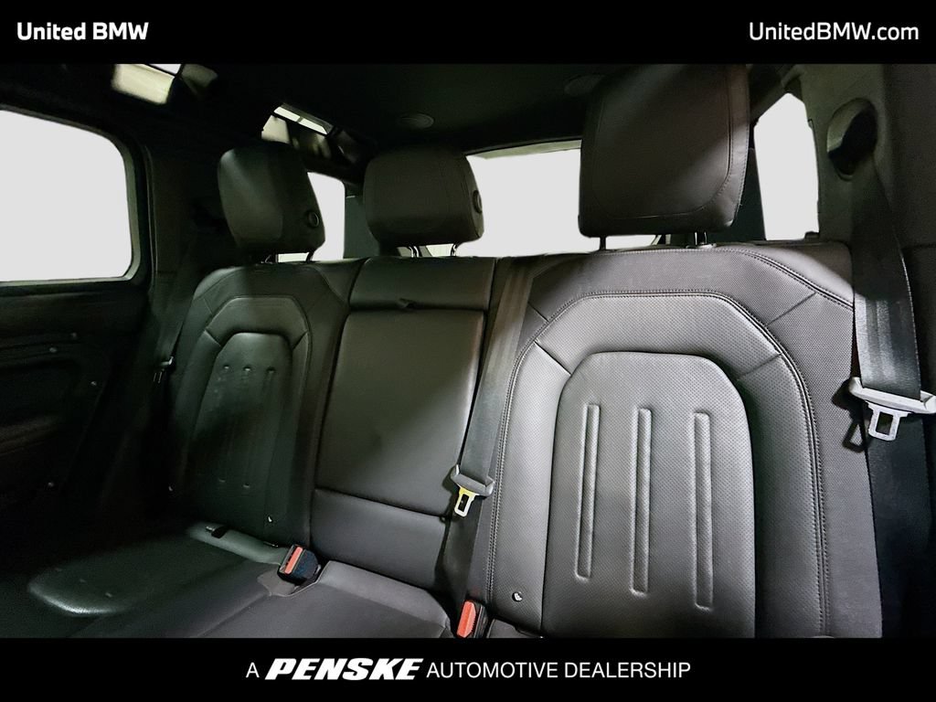 Used 2022 Land Rover Defender 110 X-Dynamic HSE AWD/4WD image 13