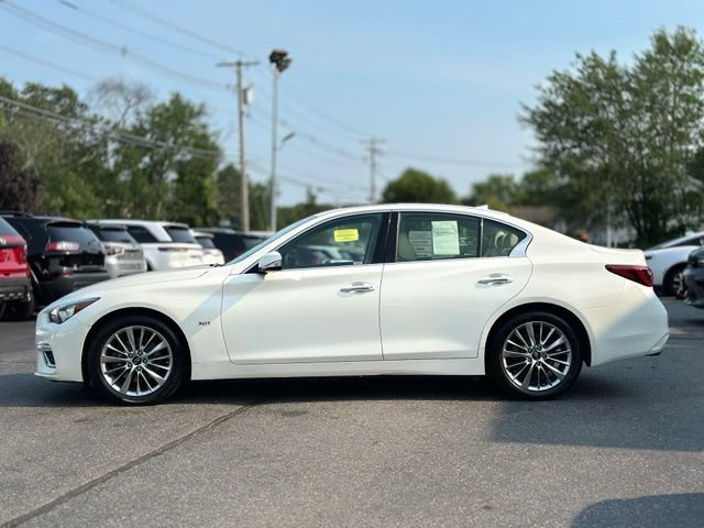 Used 2019 INFINITI Q50 Luxe w/ Essential Package (3.0T Luxe) AWD/4WD image 2