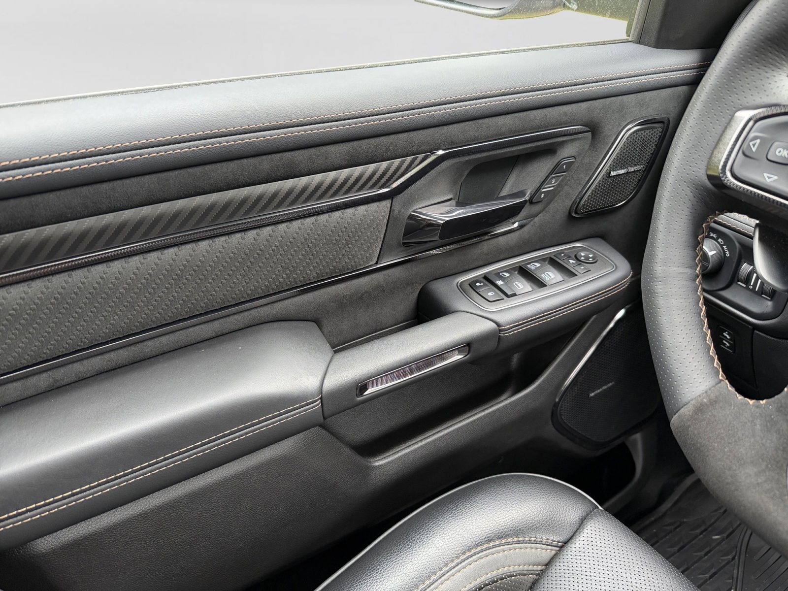 Used 2024 RAM 1500 TRX AWD/4WD image 12