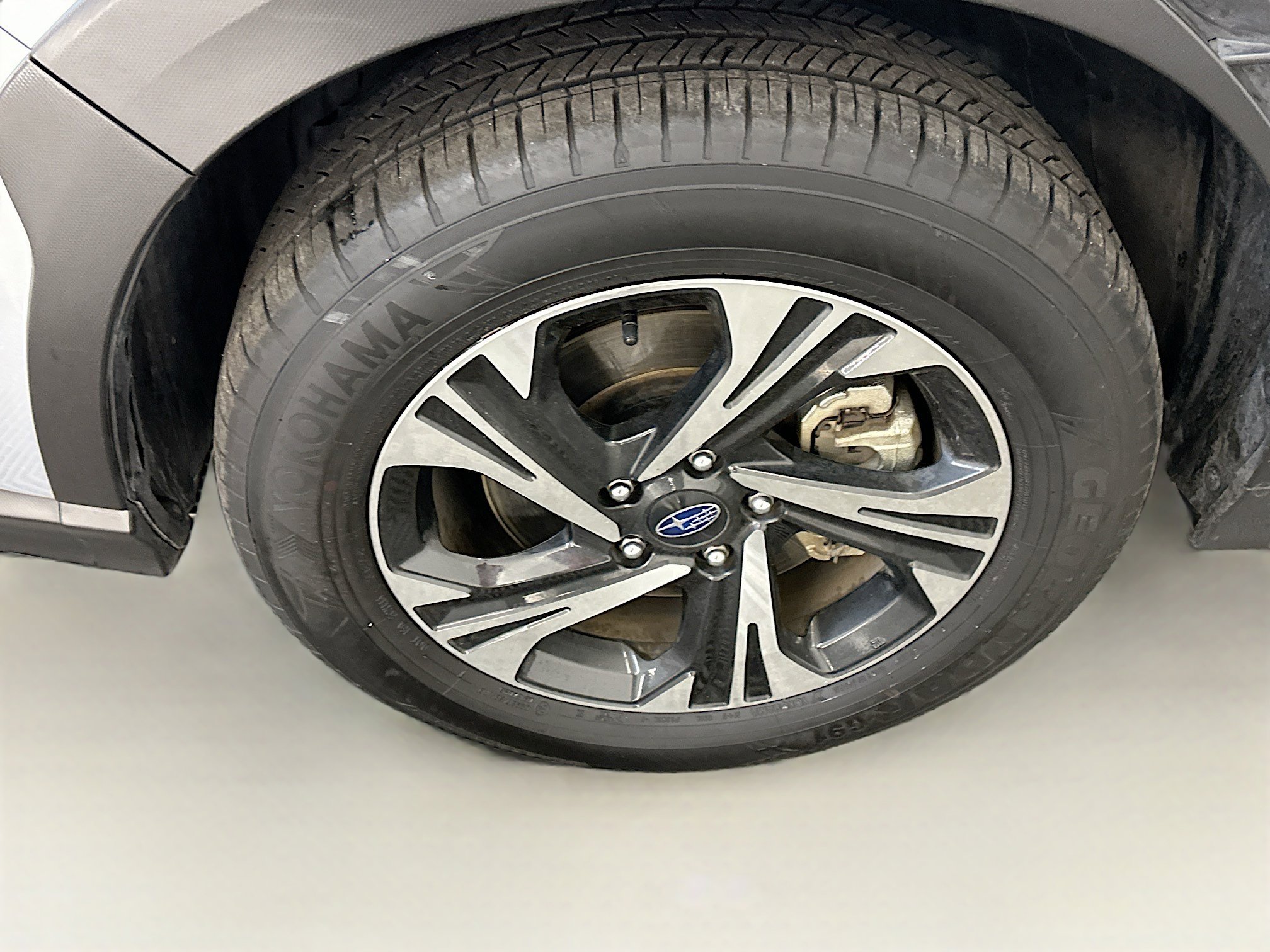 Used 2024 Subaru Crosstrek 2.0i Premium image 11