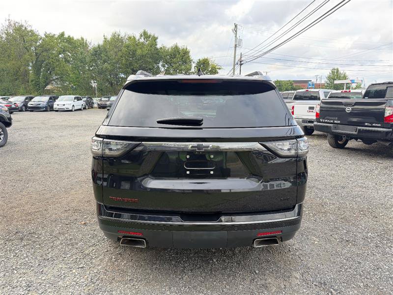 Used 2021 Chevrolet Traverse Premier w/ Redline Edition AWD/4WD image 5