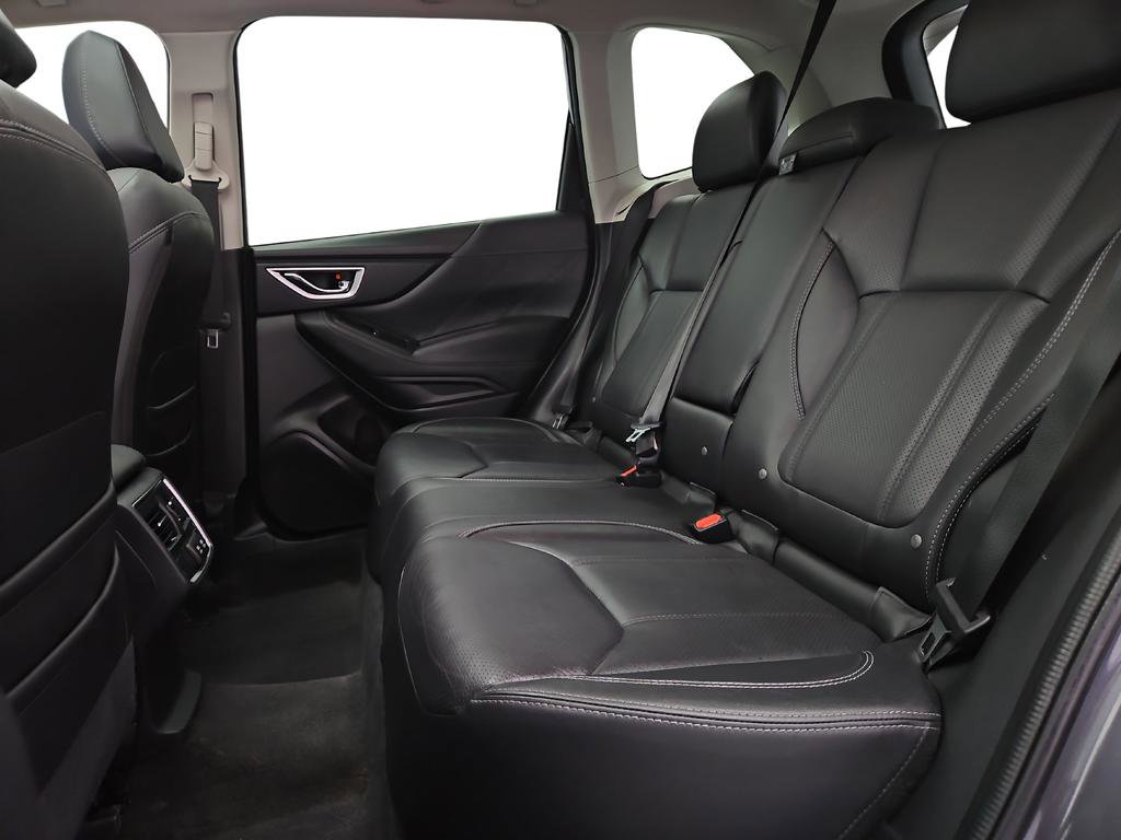Used 2021 Subaru Forester Limited image 22