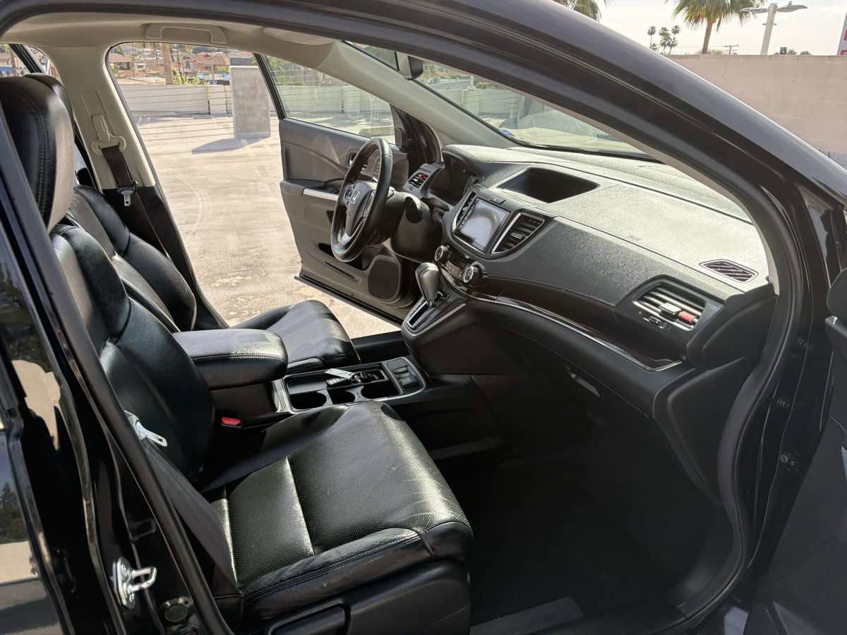 Used 2016 Honda CR-V Touring image 17
