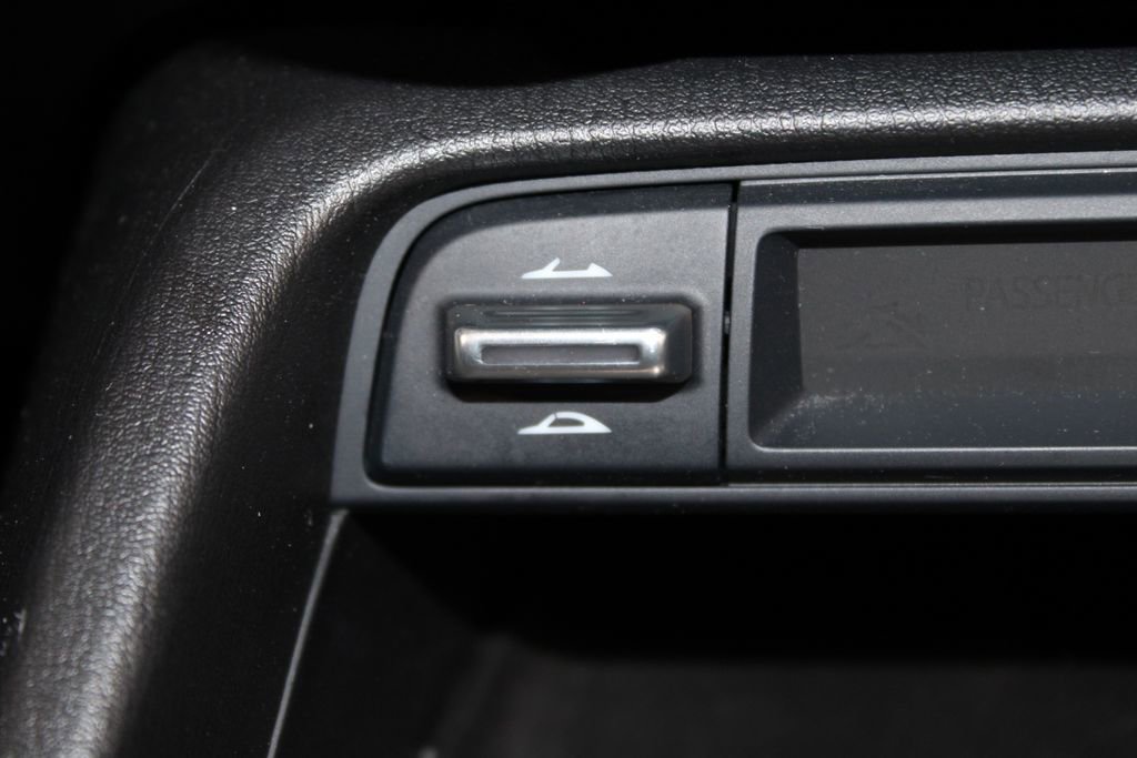 Used 2025 MAZDA MX-5 Miata RF Grand Touring image 36