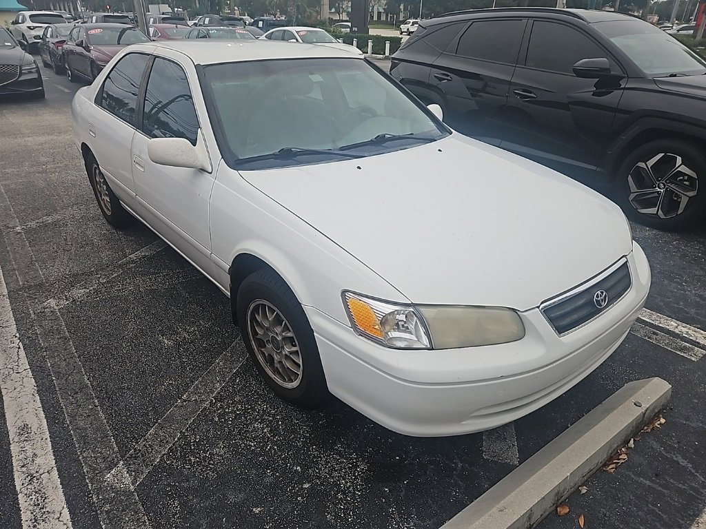Used 2000 Toyota Camry LE