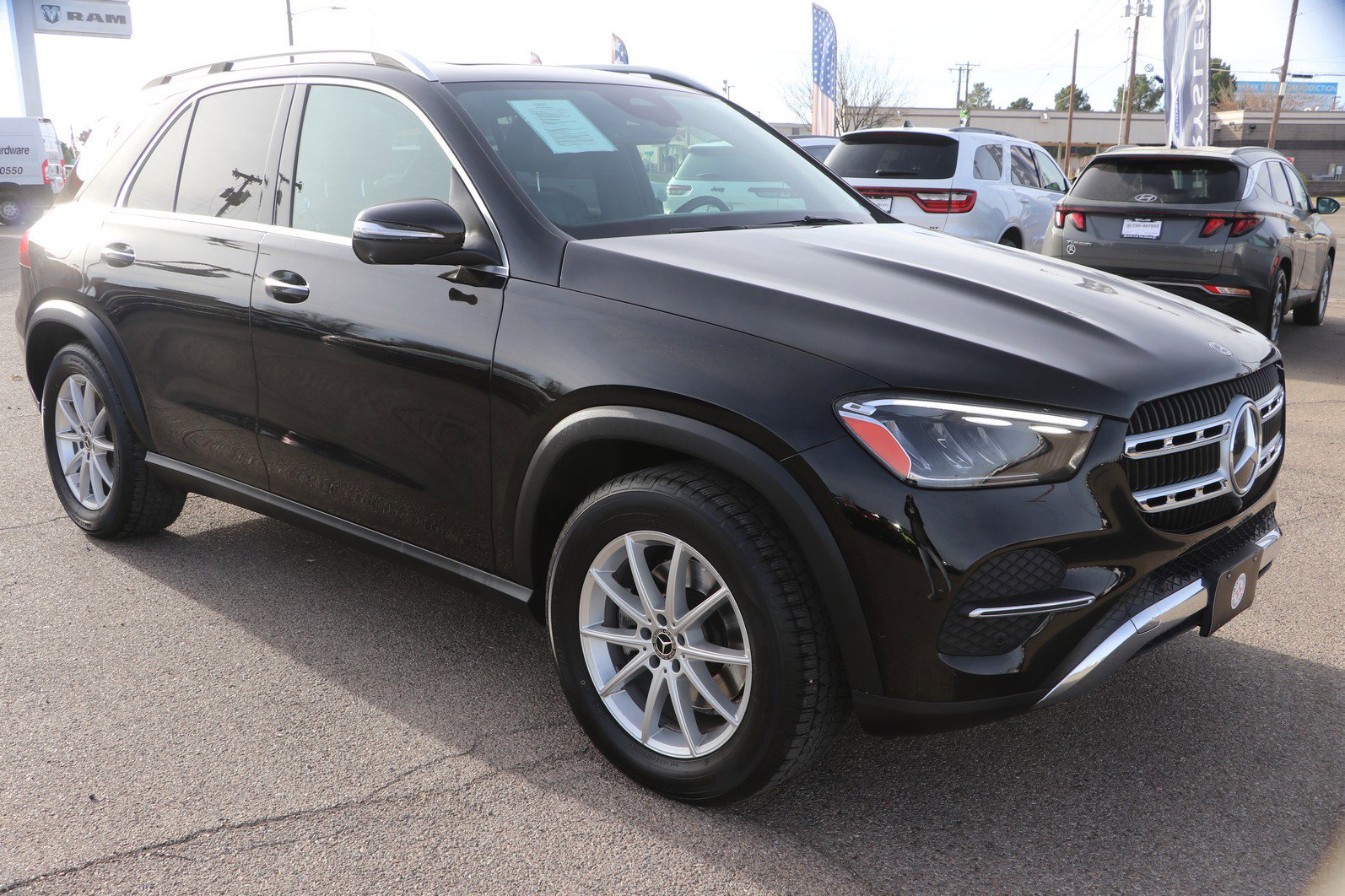 Used 2024 Mercedes-Benz GLE 350 4MATIC image 1