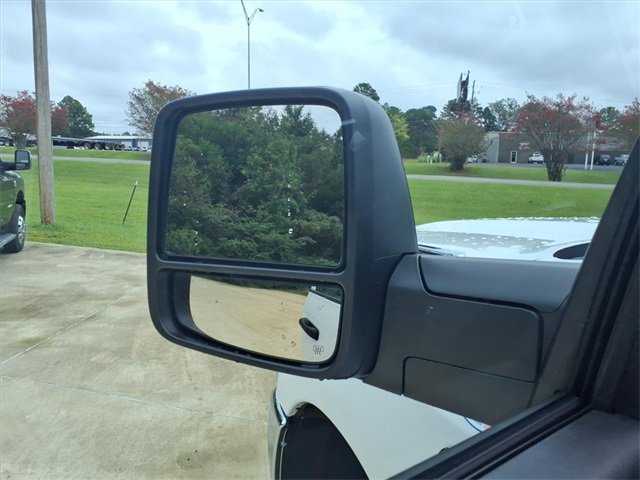 New 2026 RAM 3500 Tradesman w/ Chrome Appearance Group image 19