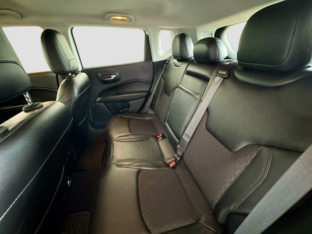 Used 2018 Jeep Compass Altitude w/ Popular Equipment Group image 23