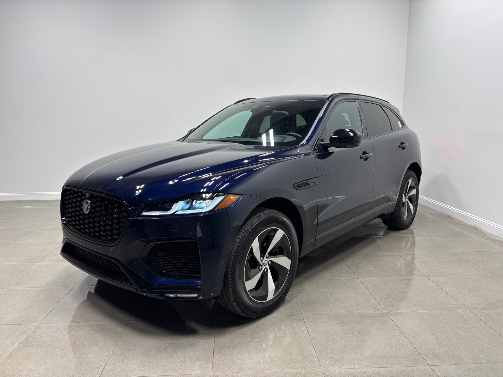 New 2026 Jaguar F-PACE R-Dynamic S